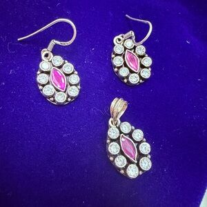 Sterling 925 silver pendant set
